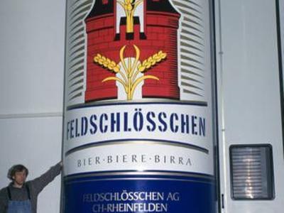 Aufblasbare Dose für Feldschlösschen