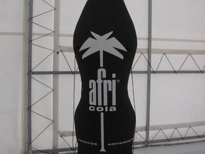aufblasbare Flasche Afri Cola Studio 55