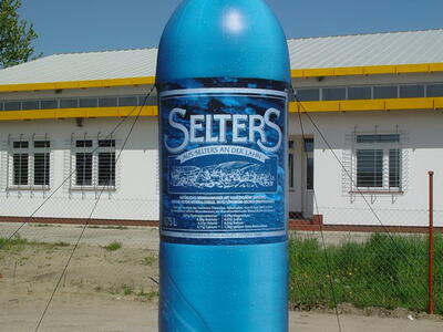 Selters Flasche aufblasbar 5m Studio 55